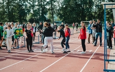 Sztafetowe Biegi Przełajowe 13