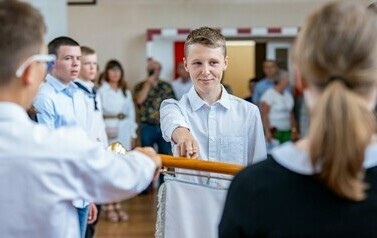 Zakończenie roku szkolnego 2023/2024 w Szkole Podstawowej im. Mariusza Zaruskiego w Pucku 4