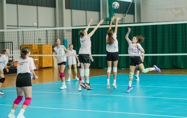 Turniej Piłki Siatkowej o Puchar Pucka w kategorii młodziczek 5