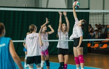 Turniej Piłki Siatkowej o Puchar Pucka w kategorii młodziczek 14