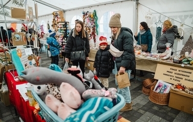 Dzień Świąteczny na Starym Rynku w klimacie PRL 11