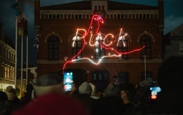 Pokaz laserowy "105. rocznica Zaślubin Polski z Morzem w Pucku" 10