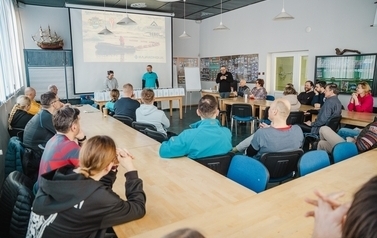 Sympozjum kajakarstwa morskiego 9