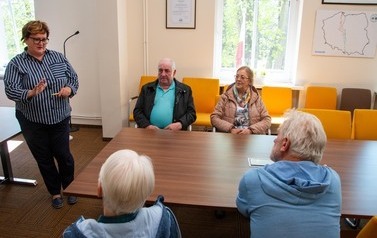 Podpisanie um&oacute;w z miejskiego programu "Lepsze powietrze w moim Pucku" 7