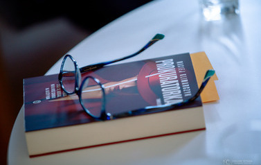 Spotkanie w bibliotece - Maciej Klimarczyk 15
