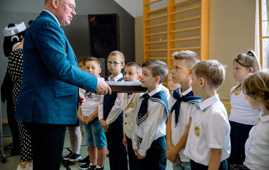 Rozpoczęcie roku szkolnego w Szkole Podstawowej im. M. Zaruskiego w Pucku 12