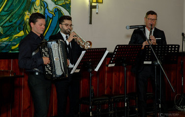 Koncert Ratusz 17