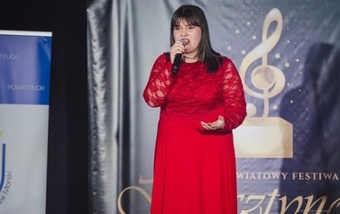 XVII Powiatowy Festiwal Piosenki Bursztynowe Klucze 3