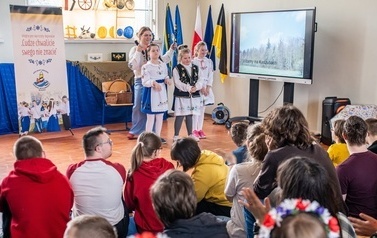 Regionalne warsztaty edukacyjne "Cudze chwalicie, swego nie znacie" 13