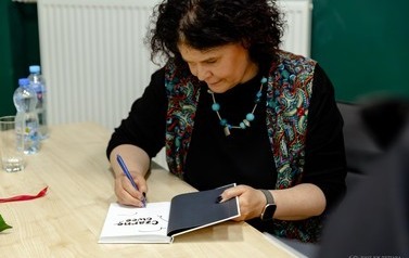 Spotkanie autorskie z Anną Sakowicz 1