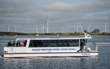 Pierwszy rejs tramwaju wodnego 1