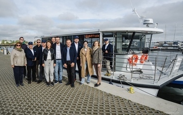 Pierwszy rejs tramwaju wodnego 3