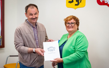 Kolejne podpisanie um&oacute;w z programu "Lepsze powietrze" 1
