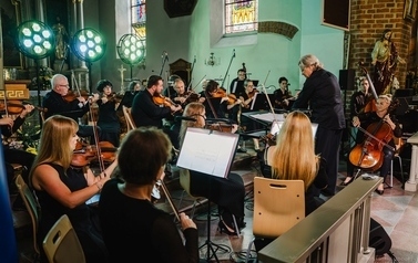 "Być jak Barbra S." - koncert Polskiej Filharmonii Kameralnej Sopot z okazji rocznicy urodzin ks. Jana Kaczkowskiego 3