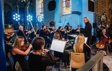 "Być jak Barbra S." - koncert Polskiej Filharmonii Kameralnej Sopot z okazji rocznicy urodzin ks. Jana Kaczkowskiego 7