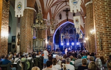 "Być jak Barbra S." - koncert Polskiej Filharmonii Kameralnej Sopot z okazji rocznicy urodzin ks. Jana Kaczkowskiego 15