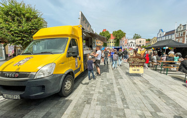 IV Zlot FoodTruck&oacute;w w Pucku #jeMYnaRynku 1