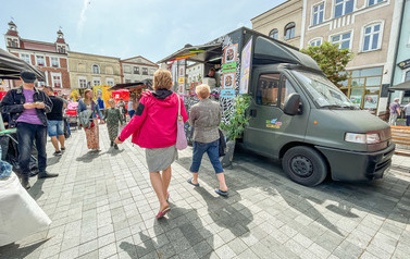 IV Zlot FoodTruck&oacute;w w Pucku #jeMYnaRynku 2