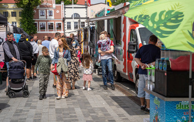 IV Zlot FoodTruck&oacute;w w Pucku #jeMYnaRynku 6