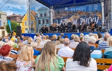 &quot;Klarnet w duszy gra&quot; - koncert Polskiej Filharmonii Kameralnej Sopot z okazji rocznicy urodzin ks. Jana Kaczkowskiego 30