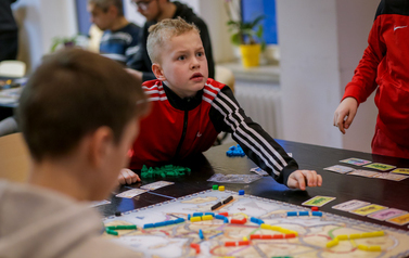 Klub Gier Planszowych w Bibliotece Publicznej im. Zaślubin Polski z Morzem w Pucku - rodziny z dziećmi 29