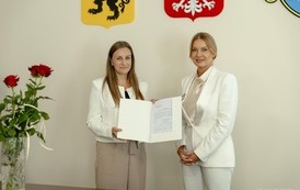 Wręczenie akt&oacute;w nadania stopnia nauczyciela mianowanego 10