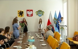 Wręczenie akt&oacute;w nadania stopnia nauczyciela mianowanego 12