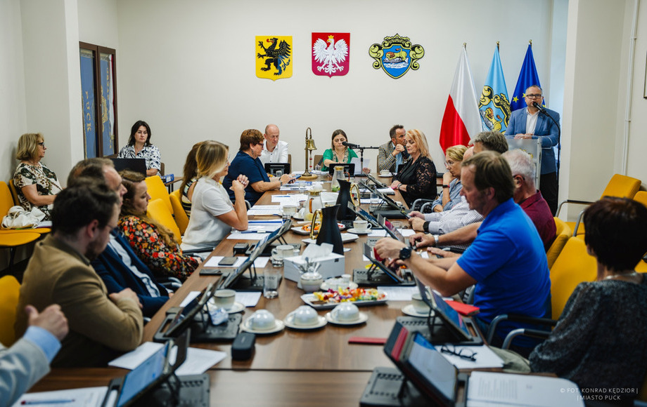 Zdjęcie do Wotum zaufania i absolutorium dla Burmistrz Miasta Puck