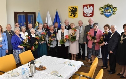 Zdjęcie do Jubileusze Małżeńskie w Pucku. Połączyła ich bezkresna miłość